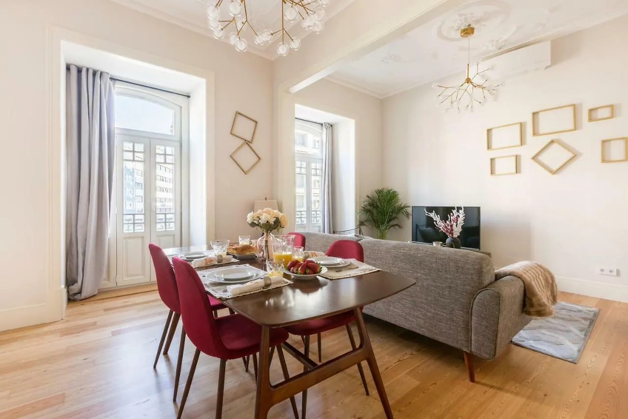 Cosy Marques De Pombal Apartment Lisbona Portogallo